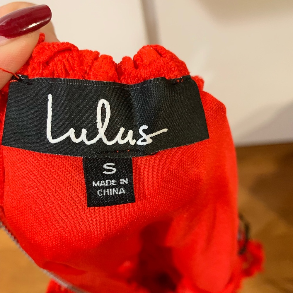NWT LULU’S Genevieve Off-The-Shoulder Red Dress - Picture 4 of 9